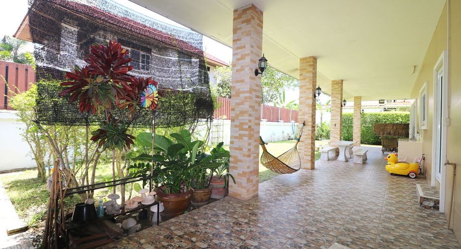 For sale 3 bedrooms house in Mueang Udon Thani, Udon Thani