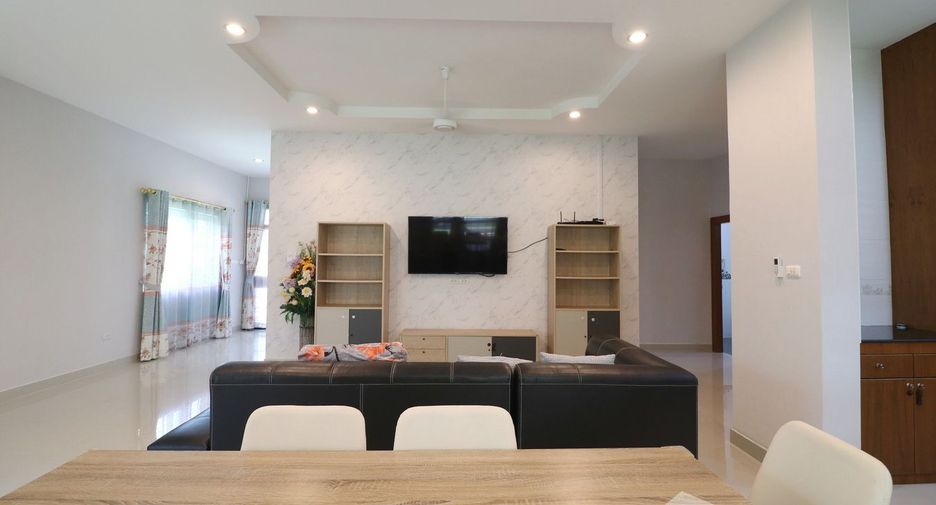 For sale 3 bedrooms house in Mueang Udon Thani, Udon Thani