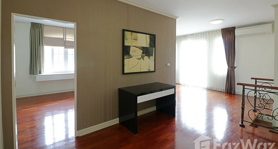For sale 5 bedrooms house in Prawet, Bangkok