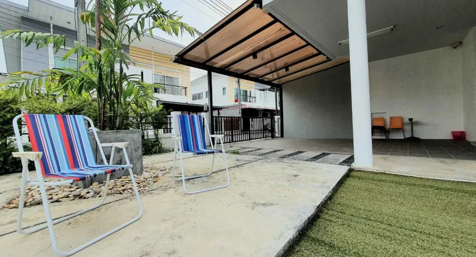 Casa en alquiler de 3 habitaciones en Mueang Phuket, Phuket