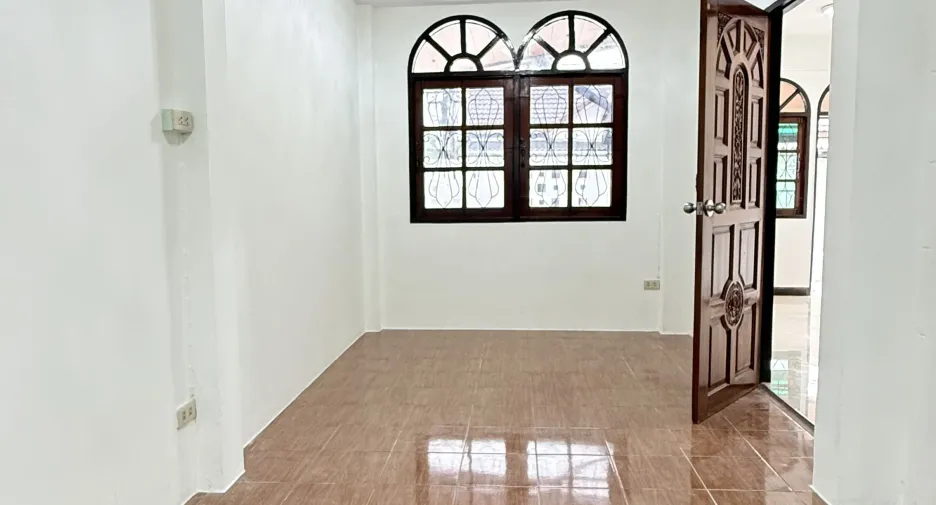 ขาย 3 ห้องนอน ทาวน์เฮ้าส์ ใน เมืองภูเก็ต, ภูเก็ต
