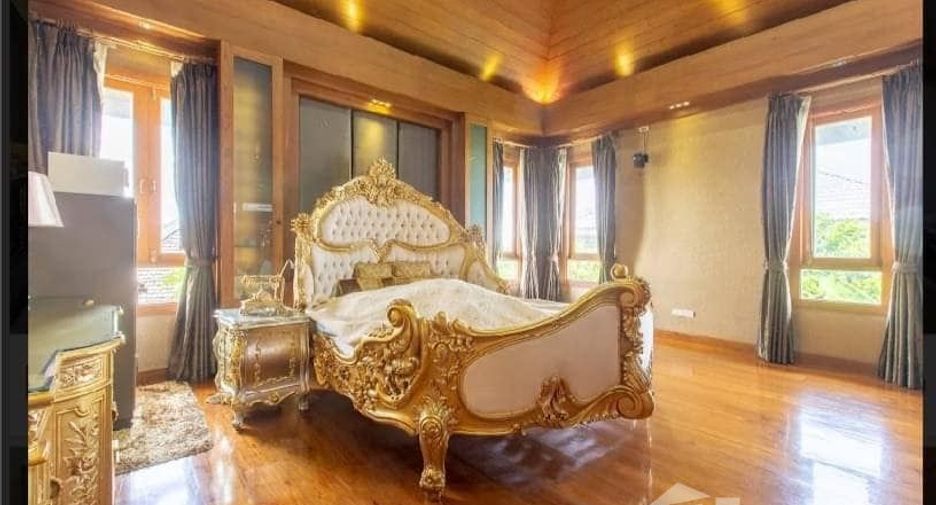 For sale 5 bedrooms house in Bueng Kum, Bangkok