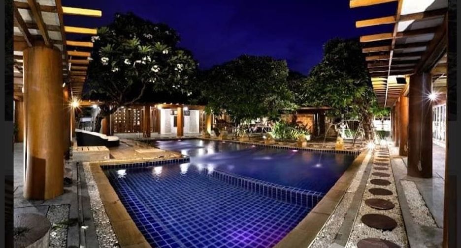 For sale 5 bedrooms house in Bueng Kum, Bangkok