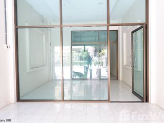 出售 和 出租 4 卧室 商业空间 在 Bang Lamung, Chon Buri