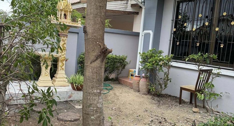 For rent 4 bedrooms house in Bang Lamung, Chonburi