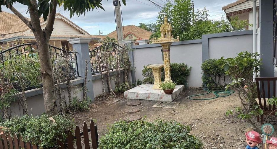 For rent 4 bedrooms house in Bang Lamung, Chonburi