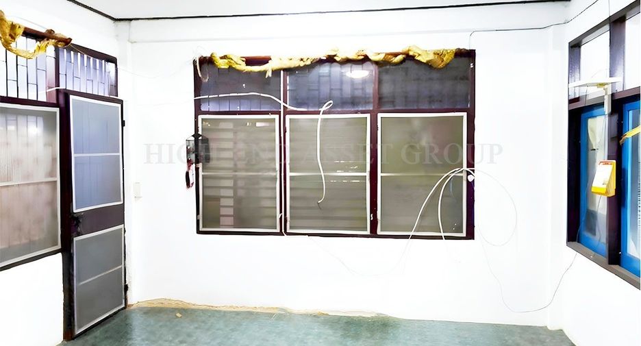 For sale 2 bedrooms house in Phasi Charoen, Bangkok
