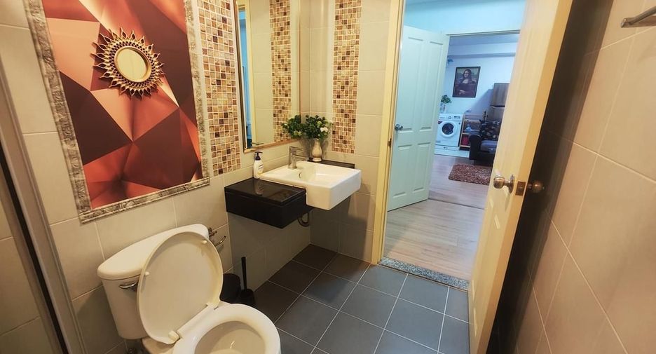 For sale and for rent 2 bedrooms condo in Bang Lamung, Chonburi