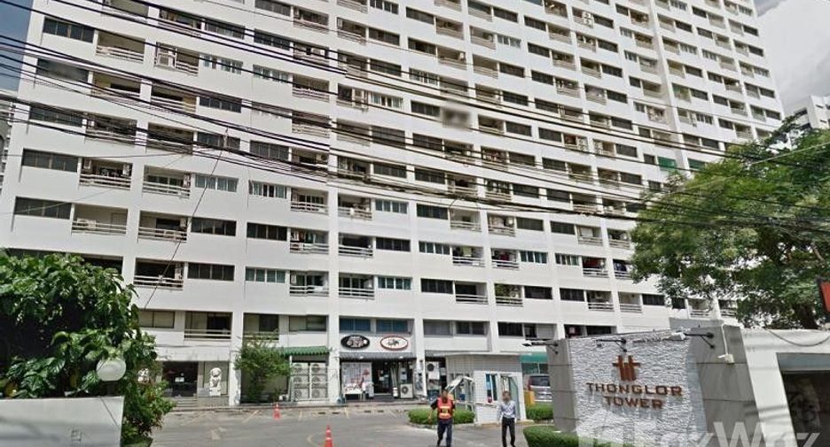 For sale 3 bedrooms condo in Watthana, Bangkok
