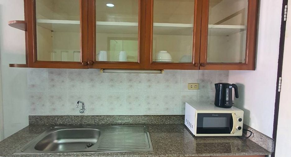 For sale studio condo in Bang Lamung, Chonburi