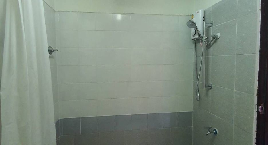 For sale studio condo in Bang Lamung, Chonburi