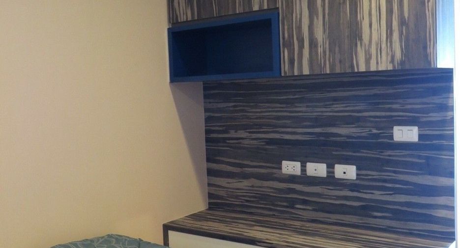 For sale 2 bedrooms condo in Bang Rak, Bangkok