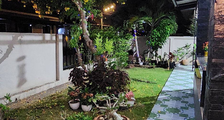 For rent 3 bedrooms house in Sattahip, Chonburi