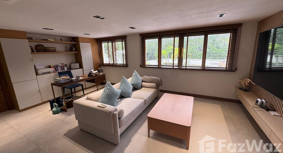 For sale 4 bedrooms villa in Thalang, Phuket