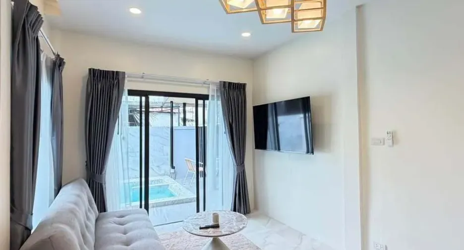 For rent 3 ベッドルーム villa in Mueang Phuket, Phuket