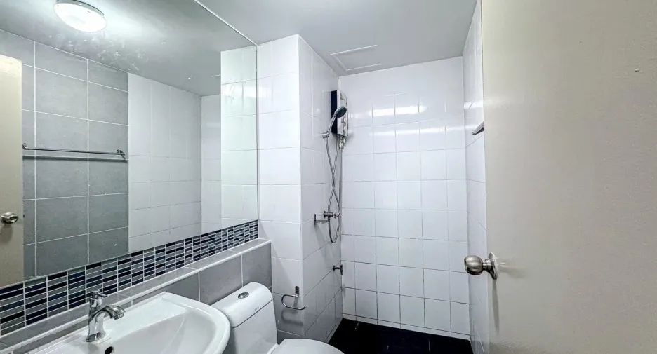 Wohnung zum Kauf mit Studio in Kathu, Phuket