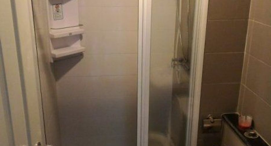 For sale 1 bed condo in Mueang Samut Prakan, Samut Prakan