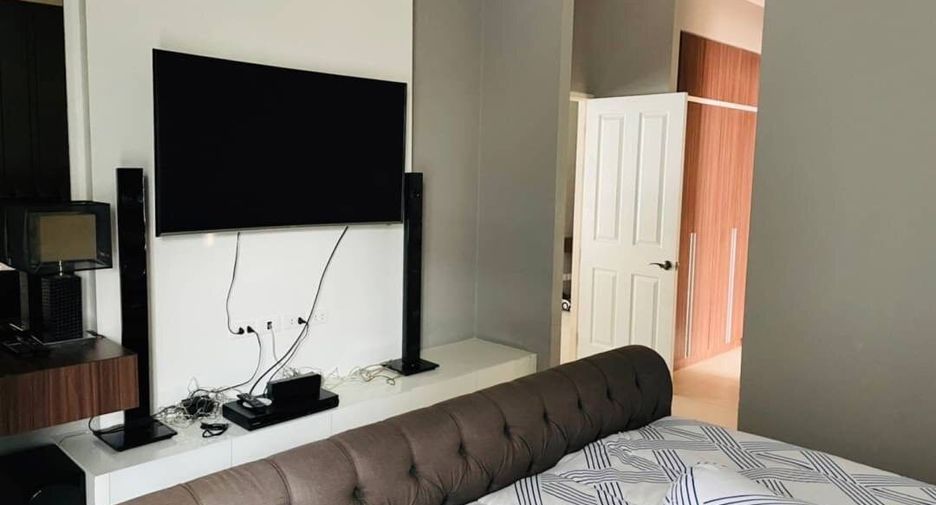 Casa en venta y en alquiler de 3 habitaciones en Bang Lamung, Chonburi