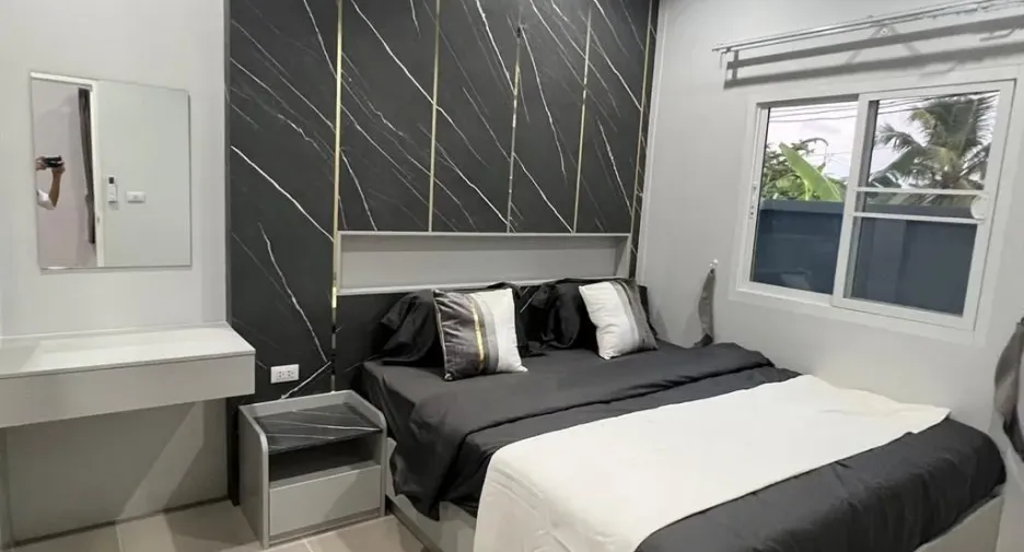 For rent 2 bedrooms townhouse in Mueang Phuket, Phuket