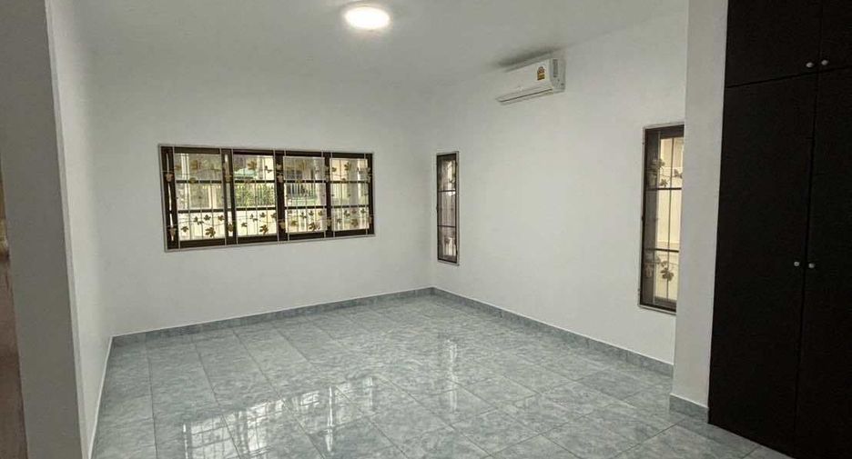 Casa en venta de 2 habitaciones en Bang Lamung, Chonburi