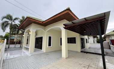 À vendre 2 chambres maison à Bang Lamung, Chonburi