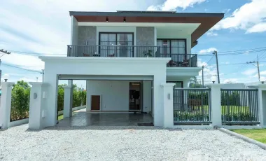 出售 3 卧室 独立屋 在 Bang Lamung, Chon Buri