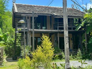 For rent 6 bedrooms retail Space in Mueang Chiang Rai, Chiang Rai