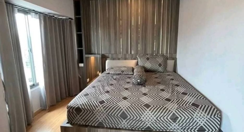 For sale 6 bedrooms house in Suan Luang, Bangkok