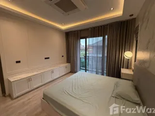 Casa en alquiler de 4 habitaciones en Bang Lamung, Chonburi