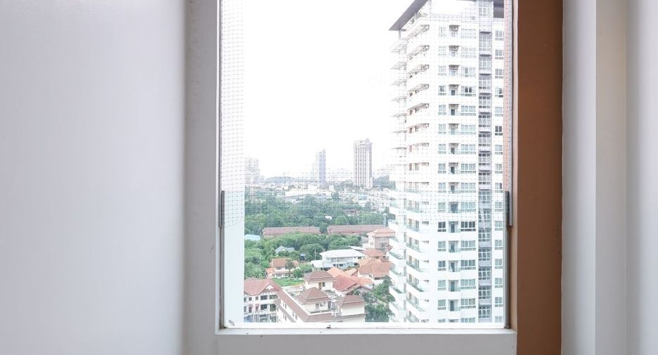 For rent 1 bed condo in Si Racha, Chonburi