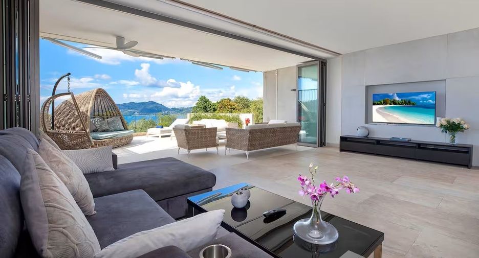 For rent 3 bedrooms condo in Kathu, Phuket