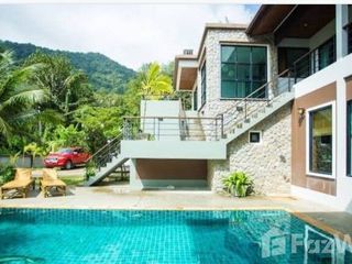 For sale 7 bedrooms villa in Kathu, Phuket