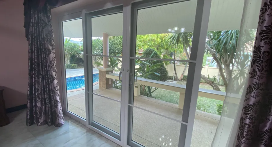 For sale 5 bedrooms villa in Kathu, Phuket