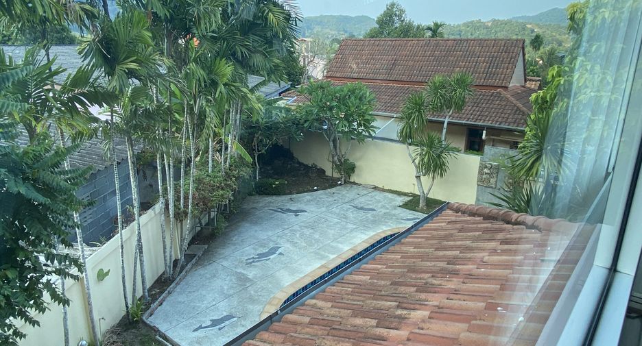 For sale 5 bedrooms villa in Kathu, Phuket