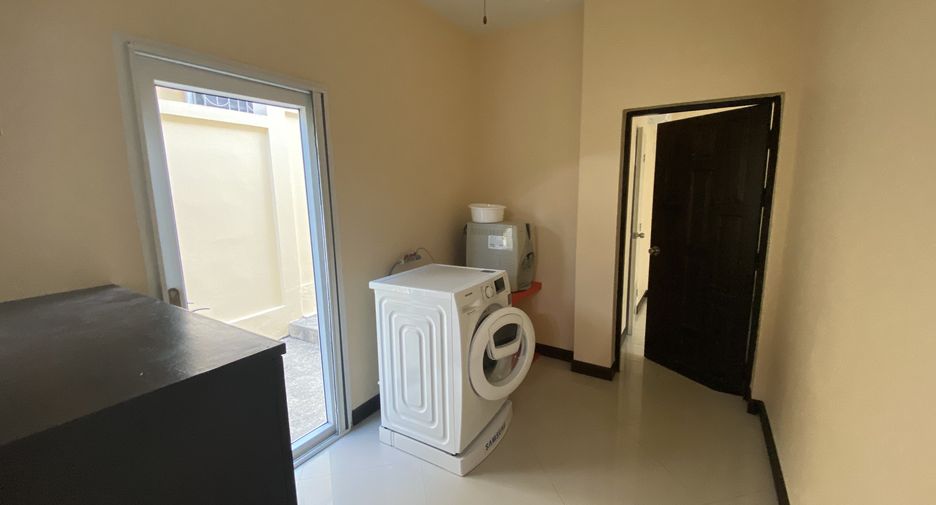 For sale 5 bedrooms villa in Kathu, Phuket