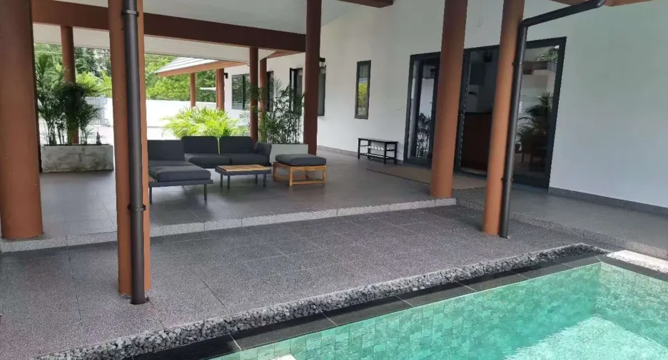 For rent 4 ベッドルーム villa in Bang Lamung, Chonburi
