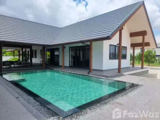 For rent 4 ベッドルーム villa in Bang Lamung, Chonburi