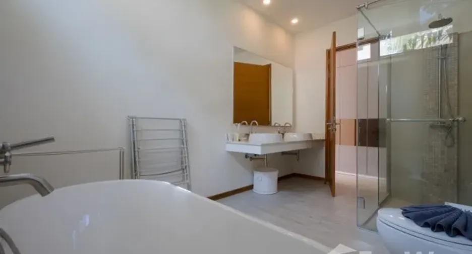 ขาย 4 ห้องนอน วิลล่า ใน เมืองภูเก็ต, ภูเก็ต