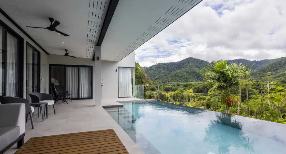 Villa en venta y en alquiler de 3 habitaciones en Thalang, Phuket