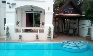 For rent 5 bedrooms villa in Bang Lamung, Chonburi
