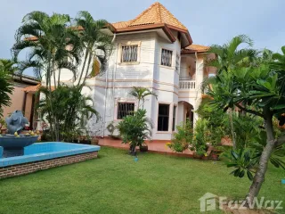 À louer 4 chambres maison à Bang Lamung, Chonburi