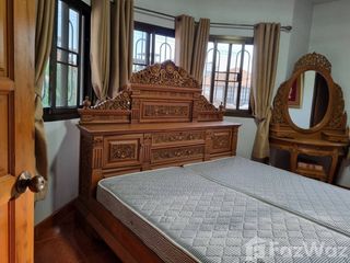 À louer 4 chambres maison à Bang Lamung, Chonburi