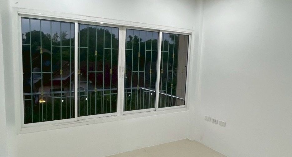 Casa adosada en venta de 3 habitaciones en Mueang Phuket, Phuket