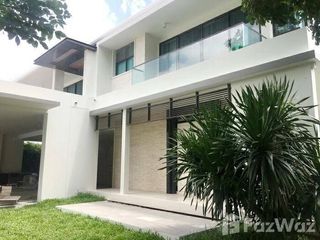 For sale 3 bedrooms house in Taling Chan, Bangkok