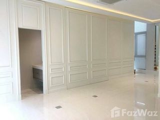 For sale 3 bedrooms house in Taling Chan, Bangkok