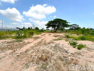 出售 土地 在 Bang Lamung, Chon Buri