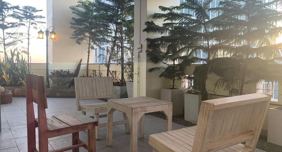 For sale and for rent 3 bedrooms condo in Khlong Toei, Bangkok