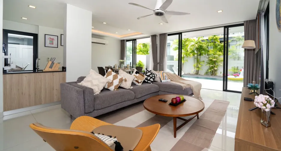For sale そして for rent 5 ベッドルーム villa in Thalang, Phuket
