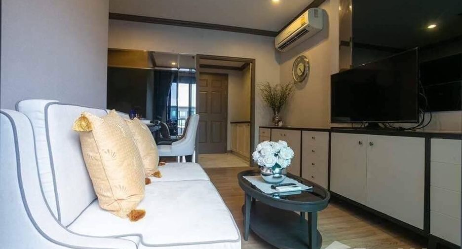 For sale 1 bed condo in Pathum Wan, Bangkok