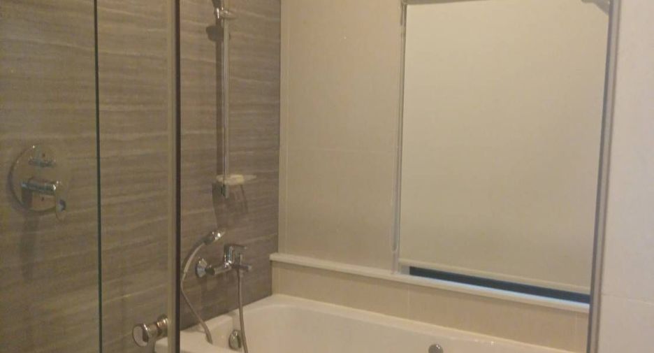 For sale 1 bed condo in Si Racha, Chonburi
